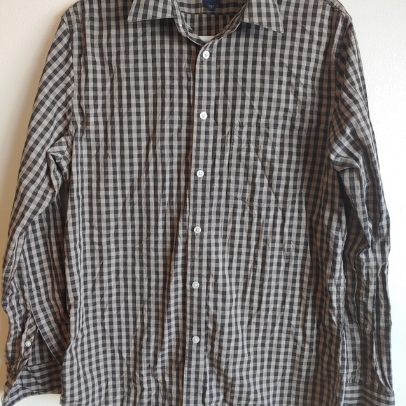 Shirt - Picture 2 of 4